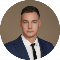 Иван Иванов